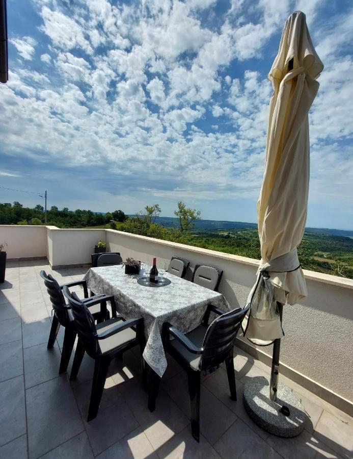 Apartment Bellavista Grožnjan Exterior foto